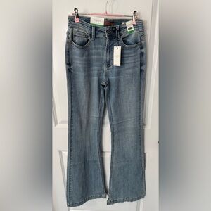 Judy Blue Mid-Rise Flare Jeans